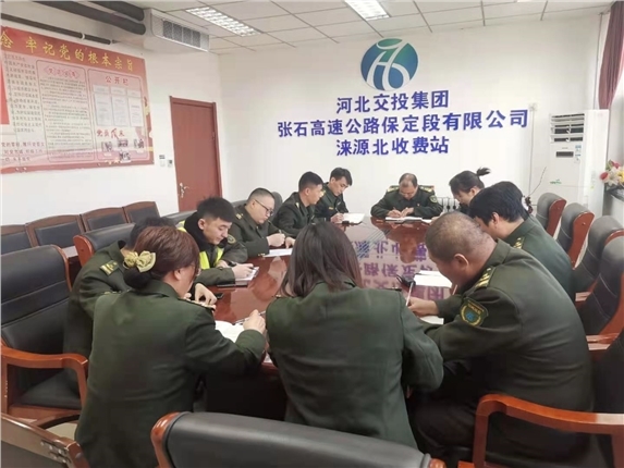 9b11dca24d5bed2efc54a073f40f4ba.jpg 9b11dca24d5bed2efc54a073f40f4ba.jpg