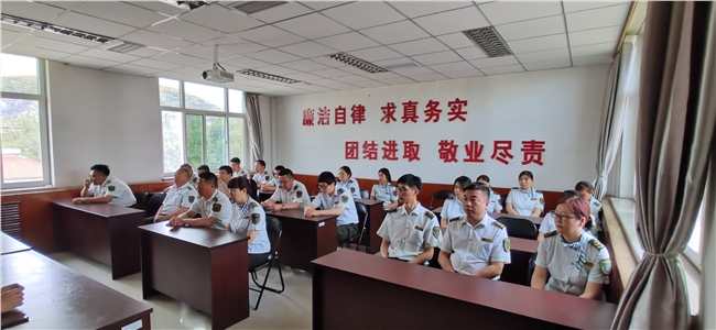 事故报告.jpg 事故报告.jpg