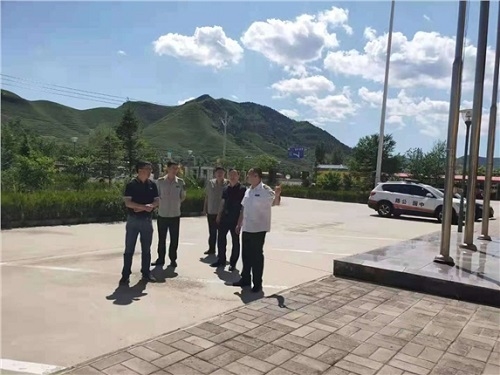 栗浩.jpg