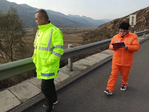 公路巡查和风险管控_副本.jpg
