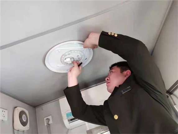 修灯.jpg