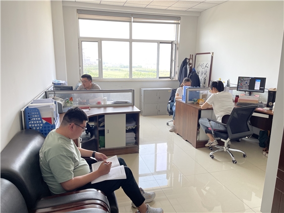 集中学习.jpg 集中学习.jpg