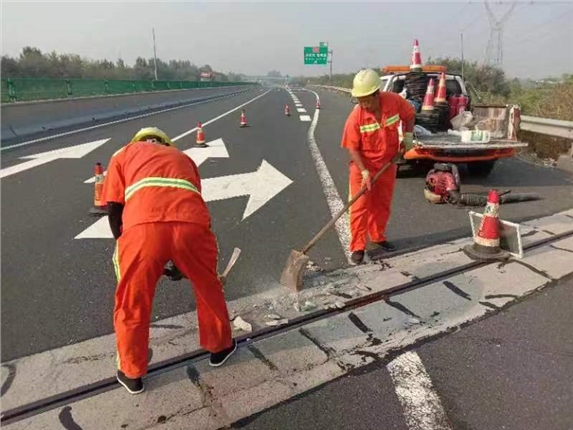 C:\Users\Administrator\Desktop\4d6d2ac89e6418316c7e2fc0a8dff3b.jpg C:\Users\Administrator\Desktop\4d6d2ac89e6418316c7e2fc0a8dff3b.jpg
